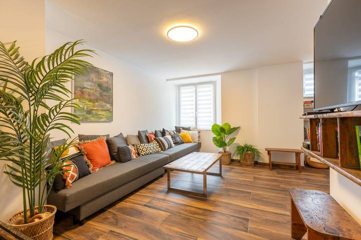 Appartement de vacances pour 8 personnes, avec Terrasse à Err