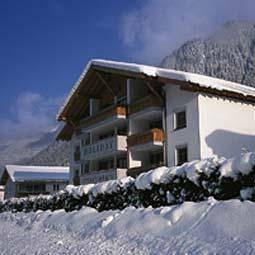 Hütte für 4 Personen, mit Balkon und Ausblick sowie Garten in Silvretta Montafon