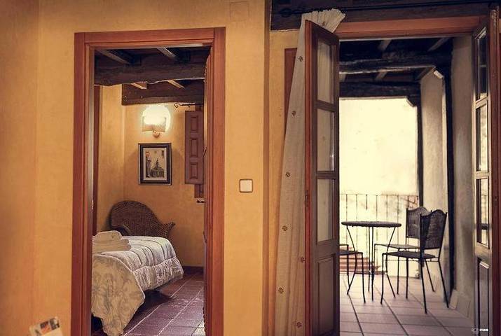 Casa rural para 4 personas, con terraza y vistas, Se admiten mascotas en Cabezuela del Valle - 3