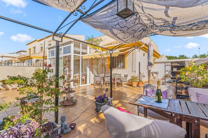 Apartamento para 6 personas, con Jardín en Pilar de la Horadada