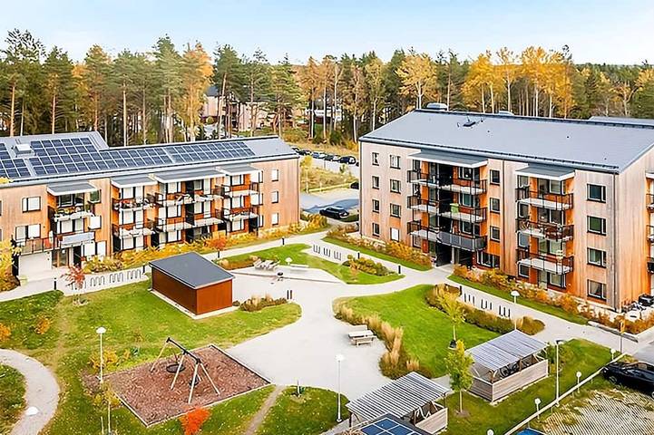 Ganze Wohnung, Cozy Haven Minutes From Central in Upplands Bro, Mälaren