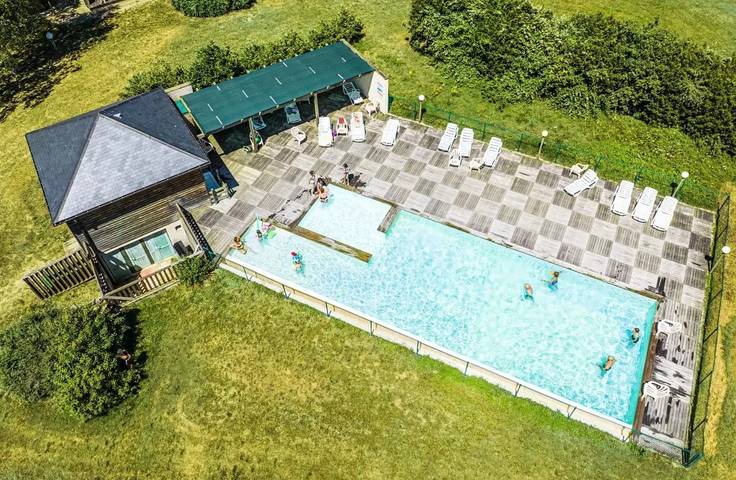 Chalet pour 4 personnes, avec terrasse dans Lozère