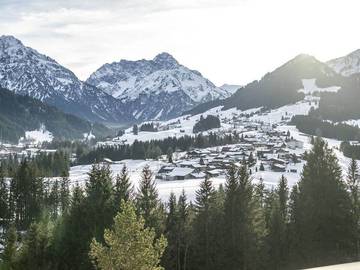 Ferienhaus für 4 Personen, mit Balkon im Kleinwalsertal