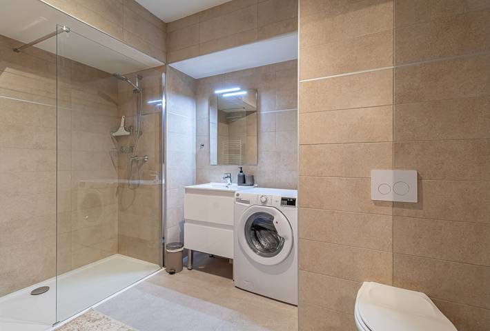 Gîte pour 4 personnes, avec terrasse à Beausoleil - 3