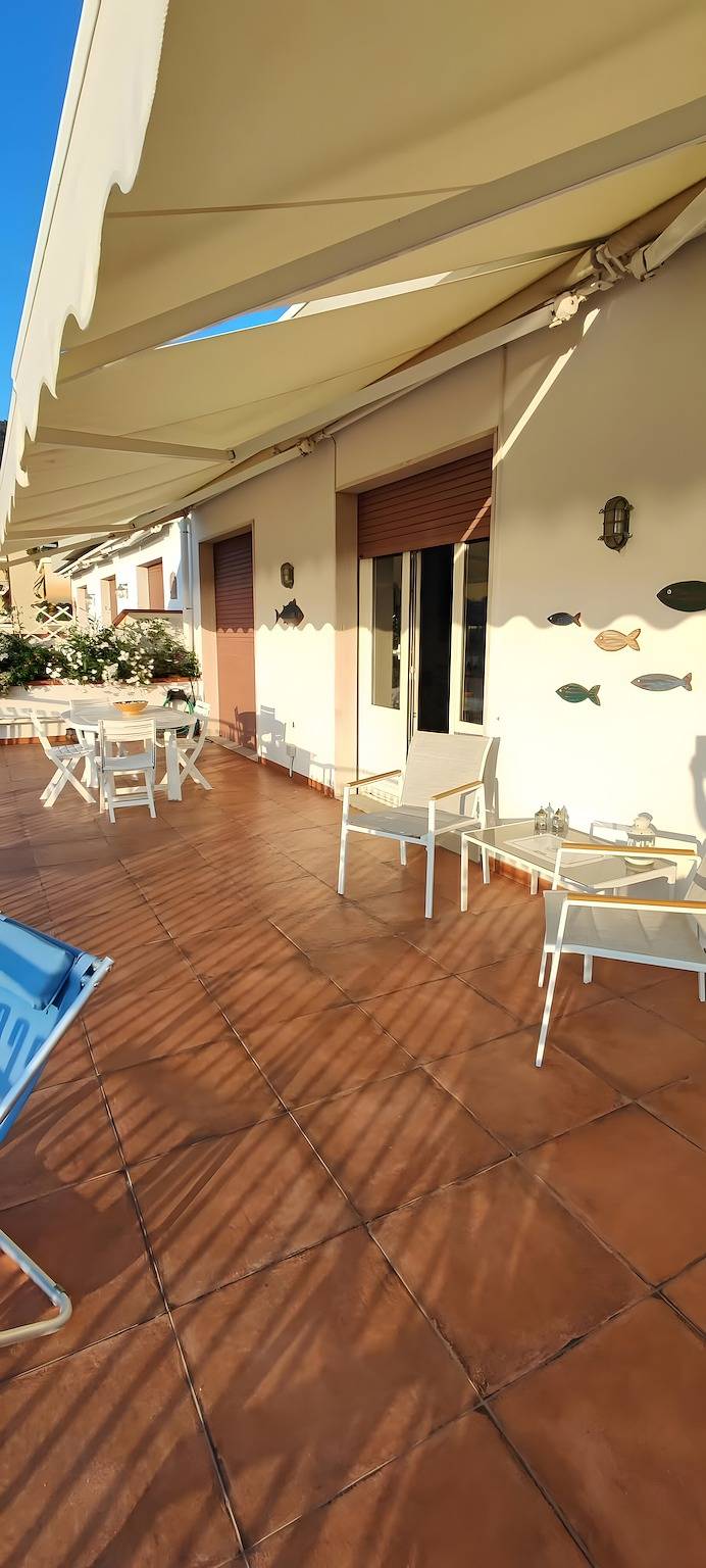Apartamento entero, Apartamento '5 Terre - Lerici - La Bouganville' con vistas al mar, Wi-Fi y aire acondicionado in Lerici, Lerici Municipio