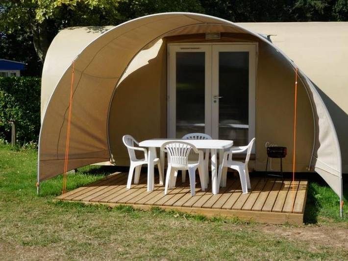 Tente pour 4 personnes, avec bassin pour enfant en Bretagne - 3