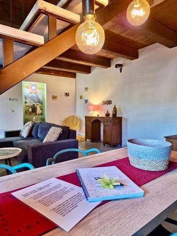 Gîte pour 4 personnes, avec vue et balcon, animaux acceptés à Barisciano