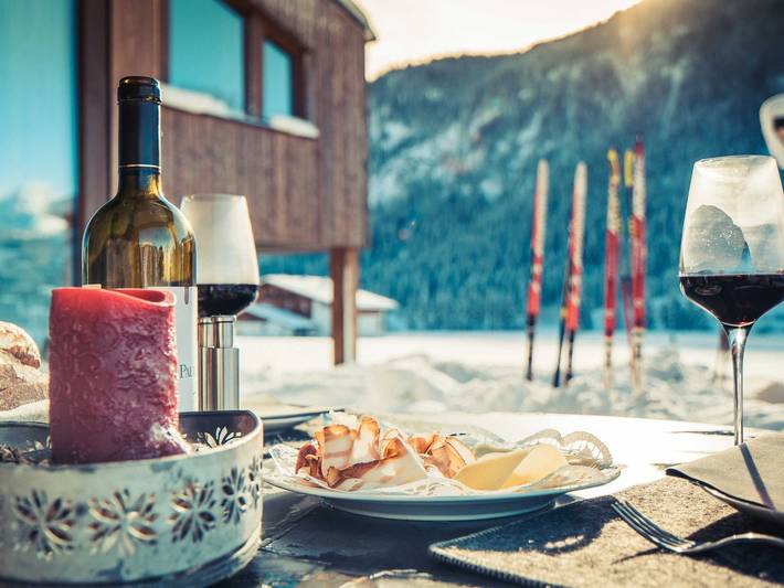 Ferienwohnung für 6 Personen, mit Whirlpool und Sauna sowie Garten, kinderfreundlich in Grän - 2