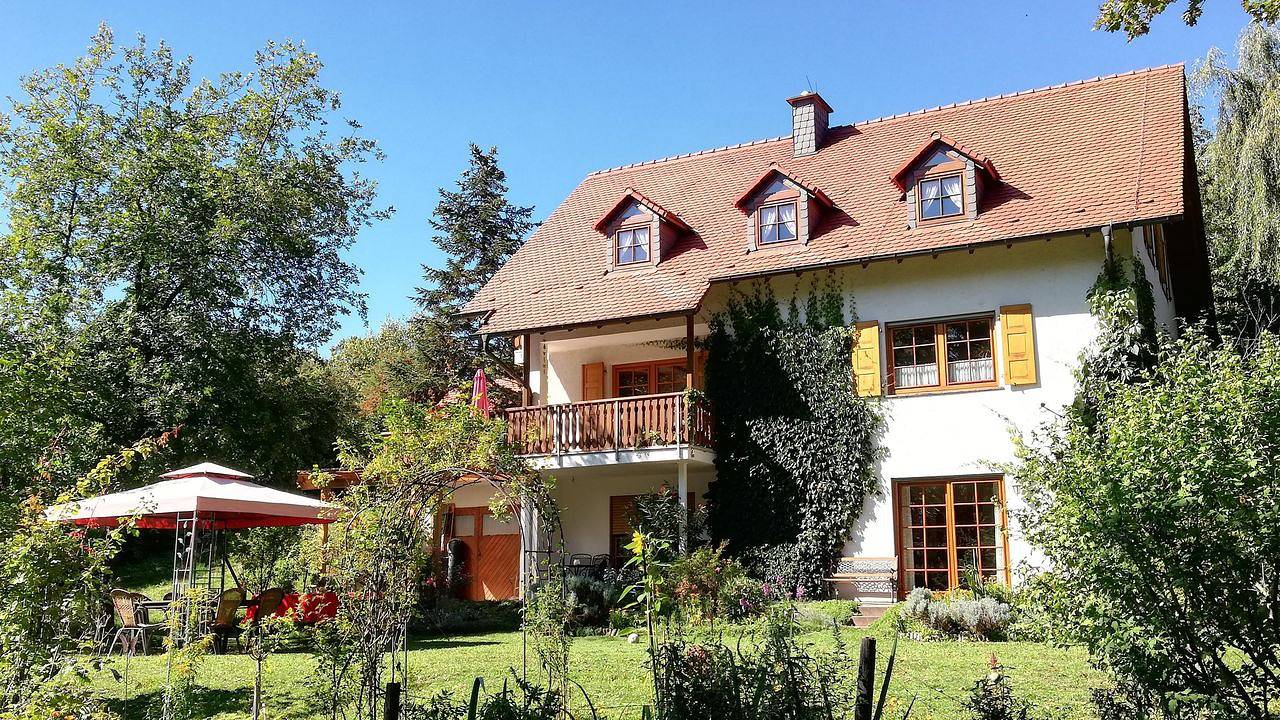 Ganze Ferienwohnung, Ferienwohnung für 3 Personen (52 m²) in Alzey in Alzey, Kurpfalz