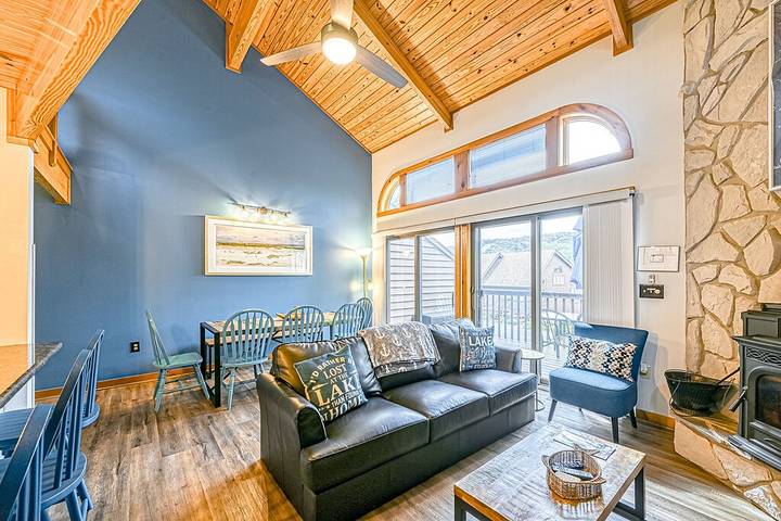 Vacation house for 10 people, with pool and balcony in Maryland