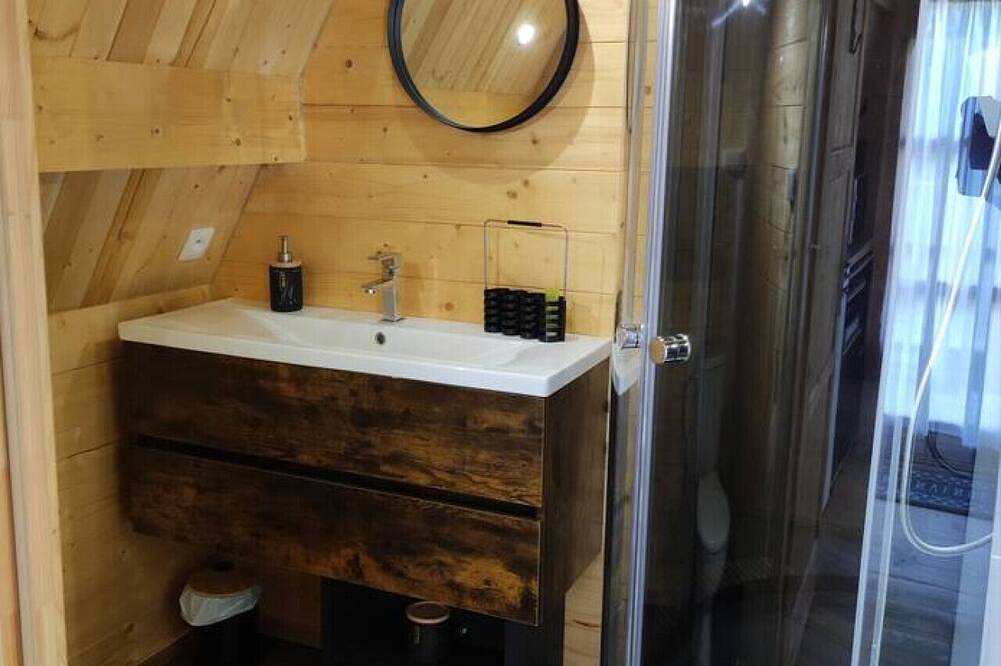 Tipi chic et cosy proche de Lourdes. in Pontacq, Béarn