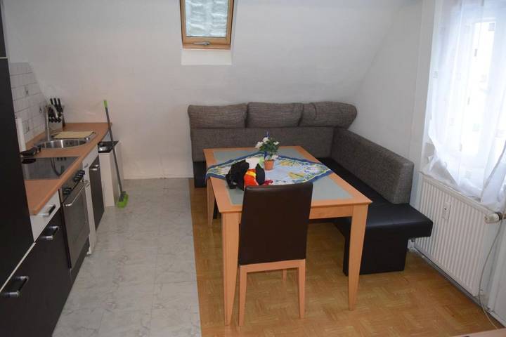 Ferienwohnung für 6 Personen, mit Haustier in Metzingen