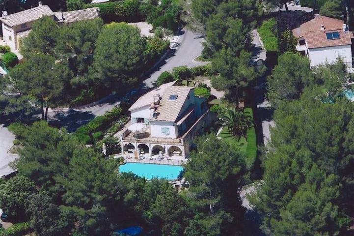 Villa for 18 people, with garden, with pets - 1