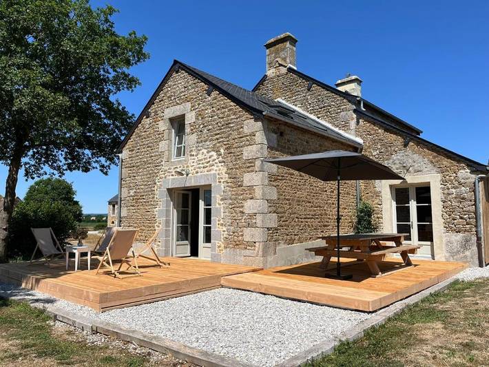 Location de vacances pour 9 personnes, avec piscine ainsi que jardin et vue à Saint-Pierre-des-Nids - 3