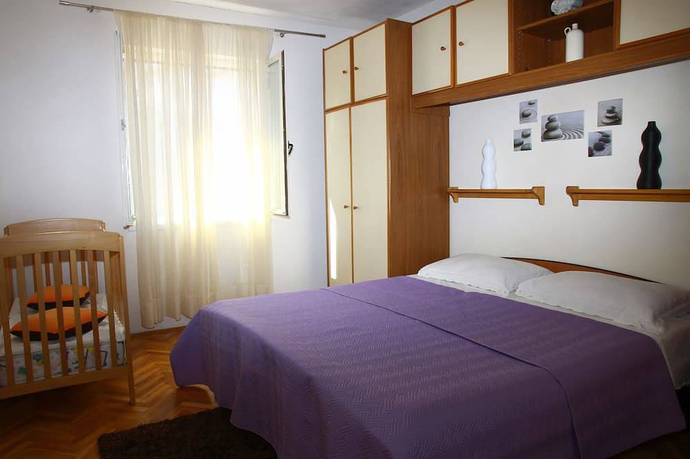 Ganze Wohnung, Jeden Tag anreisse möglich!!!!! in Dol (Postira), Postira
