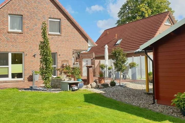 Ferienhaus für 9 Personen, mit Garten