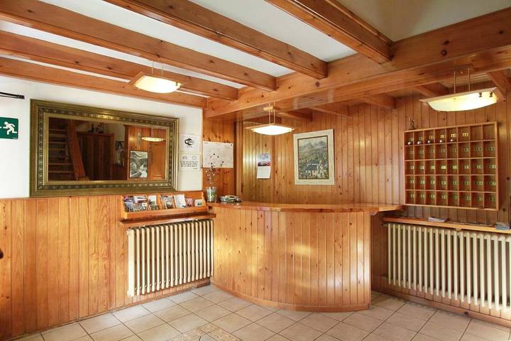 Hôtel pour 3 personnes, avec piscine ainsi que jardin et terrasse à Panticosa - 2