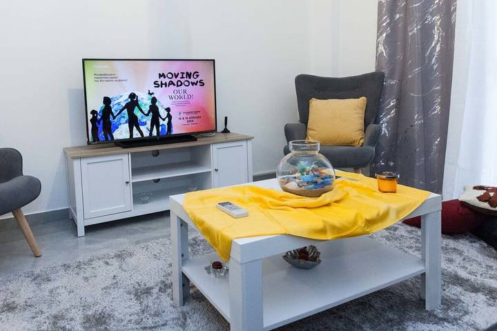 Appartement entier, Appartement de vacances pour 4 personnes avec jardin in Section centrale d'Athènes, Athènes