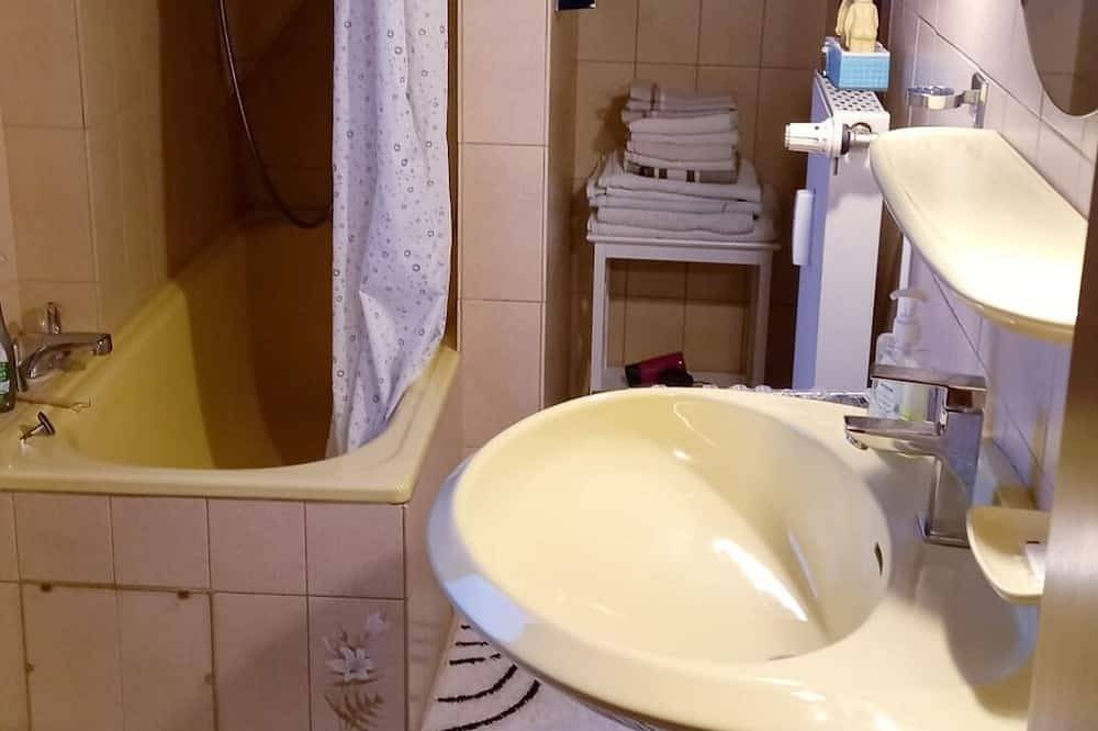 Ganze Wohnung, 1 bedroom apartment in hohenfelde in Hohenfelde, Südliche Ostseeküste