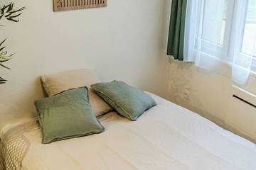 Appartement De Vacances pour 2 Personnes dans Cambrai, Département Nord, Photo 2