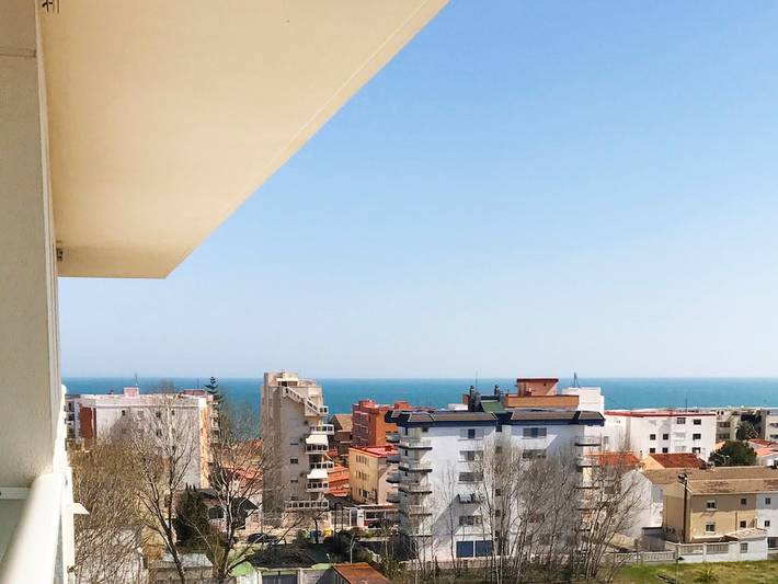 Appartement de vacances pour 5 personnes, avec balcon et piscine ainsi que bassin pour enfant et jardin - 1