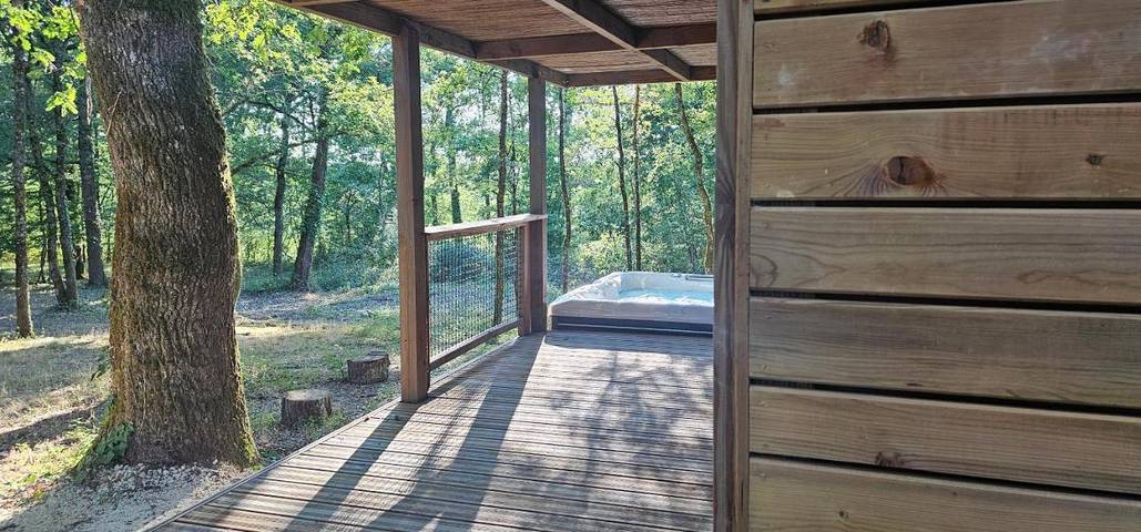 Gîte pour 2 personnes, avec jardin et jacuzzi à Saint-André-de-Double - 2