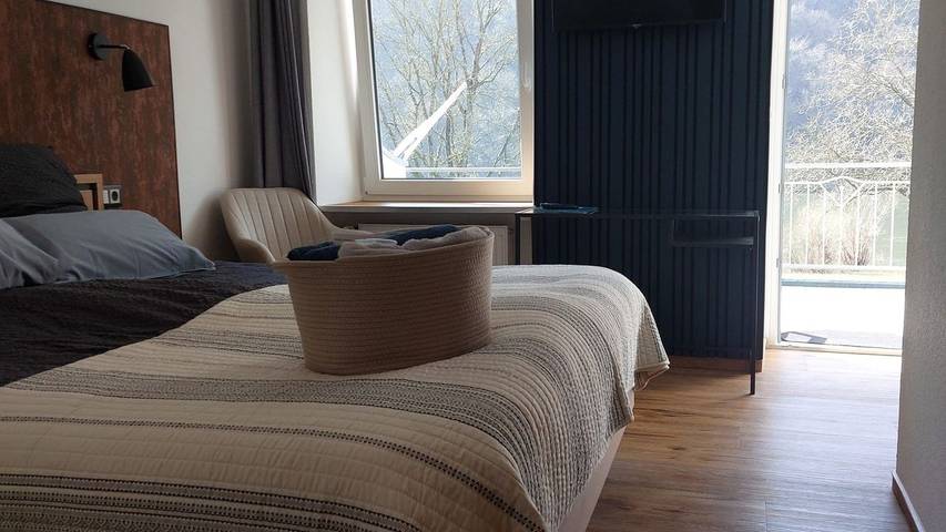 Ferienwohnung für 2 Personen, mit Balkon in Ediger-Eller - 2