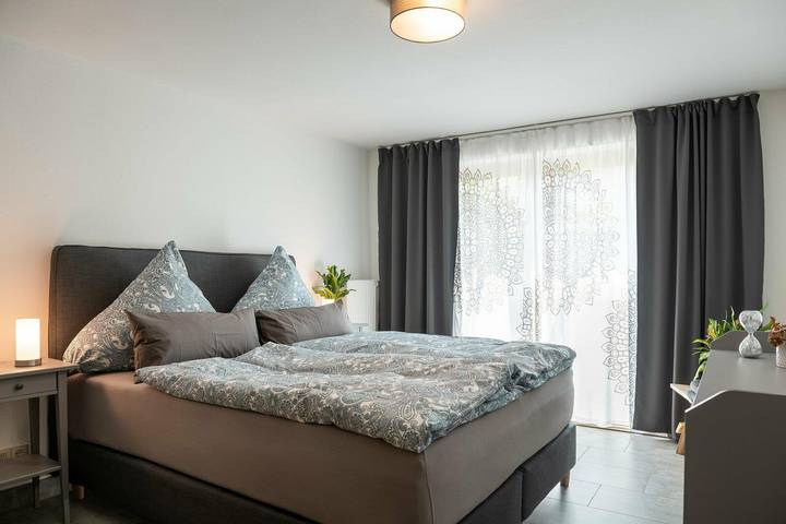 Ganze Wohnung, Ferienwohnung Andreas Radebeul in Radebeul, Meißen Region