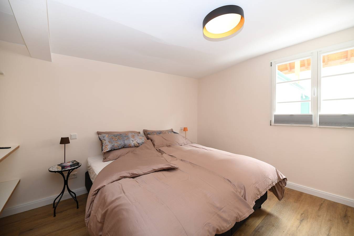 Ganze Wohnung, Ferienwohnung 'Das Schiefe Haus Whg Nibelungen' mit privater Terrasse und Wlan in Heppenheim, Bergstraße