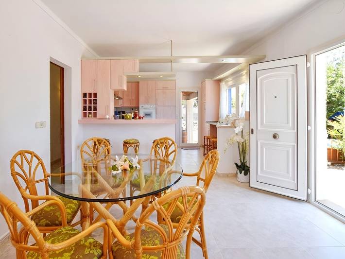 Finca für 9 Personen, mit Terrasse und Garten sowie Pool in Cala Murada - 4