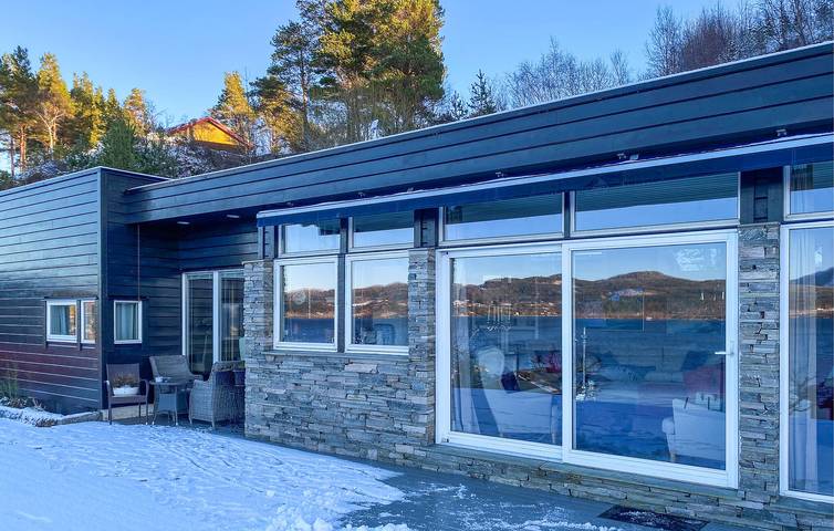 Ferienhaus für 10 Personen, mit Terrasse und Garten in Tingvoll - 3