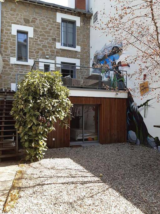 Location de vacances pour 6 personnes, avec jardin et terrasse à Brive-la-Gaillarde - 2