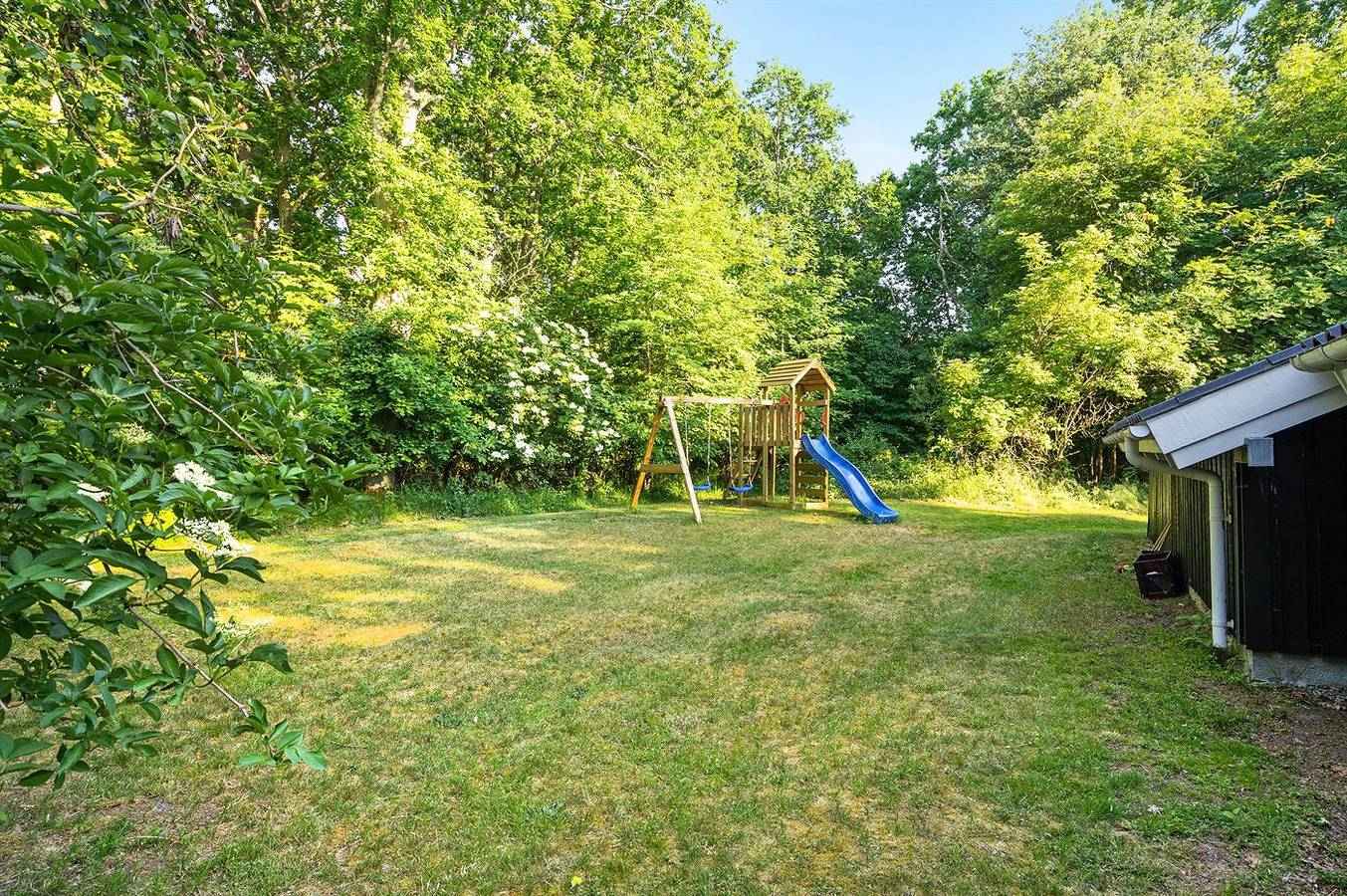 Amazing home in Læsø w/ Sauna, 3 Bedrooms and Indoor swimming pool in Vesterø, Læsø