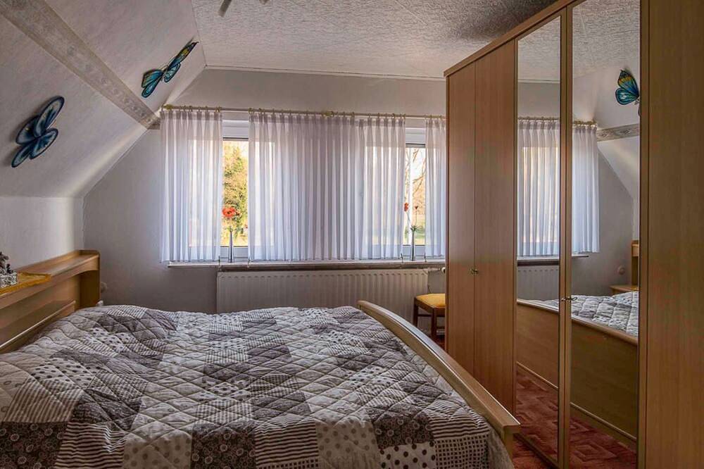 Ganze Wohnung, Ferienwohnung Schoon, 85042 - Ferienwohnung Schoon in Ostrhauderfehn, Oldenburger Münsterland