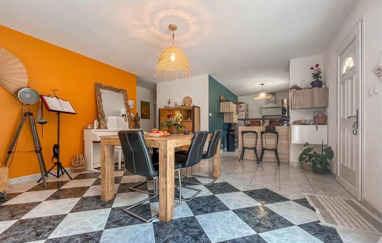 Luxuriöser Rückzugsort am Fluss mit Pool und Wifi in Salon-de-Provence, Aix-en-Provence und Umgebung