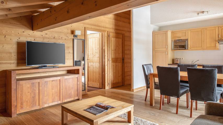 Appartement entier, Appartement de vacances pour 6 personnes avec balcon in Vallorcine, Région de Bonneville