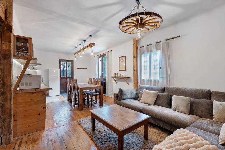 Hel lägenhet, Apartment 'Appartement de montagne' in Queige, Albertville region