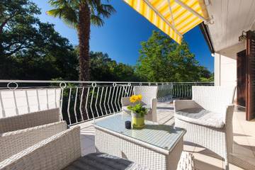 Ferienwohnung für 4 Personen, mit Garten und Terrasse, mit Haustier in Njivice
