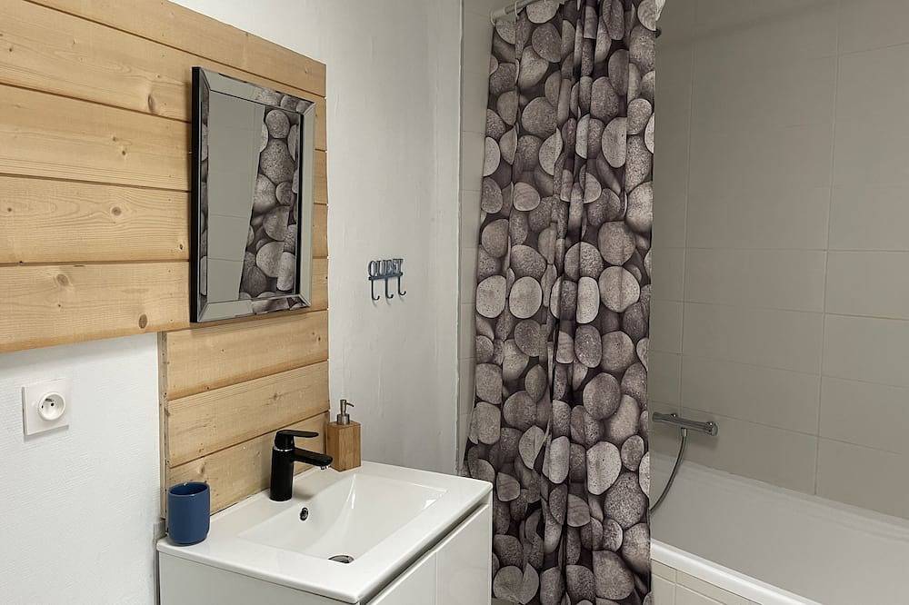 T3-Ferienhaus-Stadt-Ensuite mit Bad in Calais, Calais und Umgebung