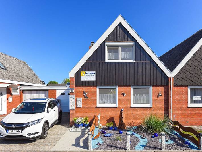 Ferienhaus für 7 Personen, mit Terrasse und Garten in Bensersiel