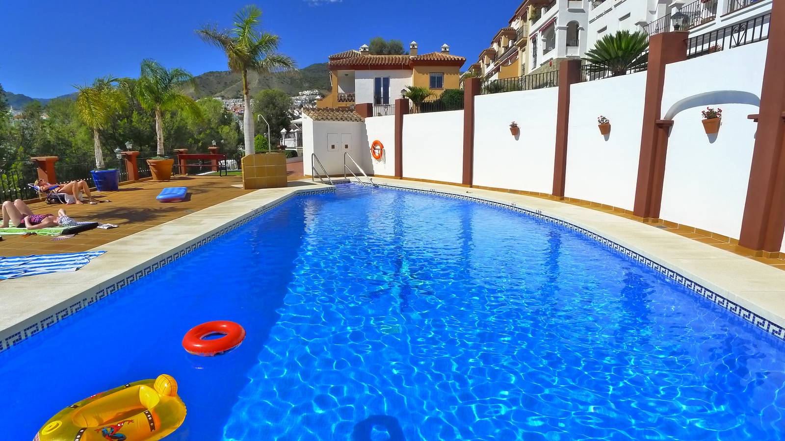 | Aljamar 19A in Playa de Burriana, Nerja