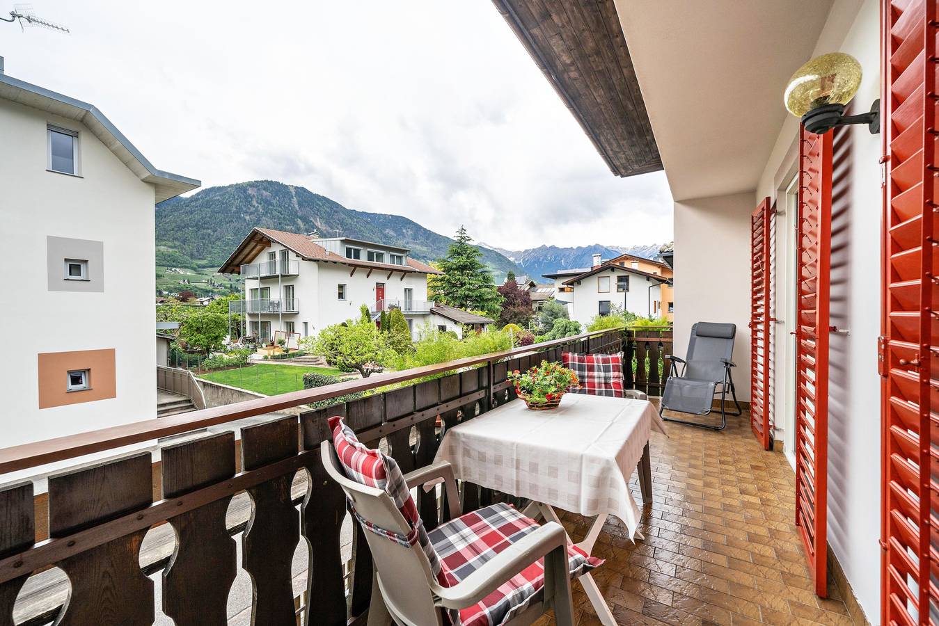 Ganze Wohnung, Ferienwohnung 'Wohnung Vigiljoch Haus Pfattner' mit Bergblick und Balkon in Mitterlana, Lana