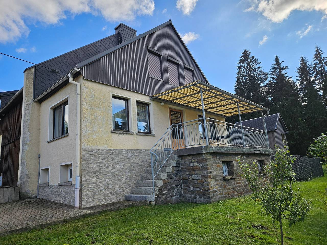 Ferienhaus Kretscham mit Terrasse und Garten in Sehmatal, Erzgebirge