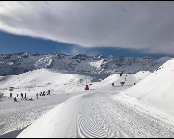 Gîte pour 4 personnes, avec balcon et vue dans Station De Luchon Superbagnere