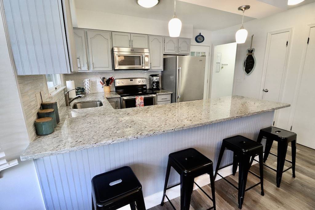 Only A 7 Minute Walk To The Beach! in Bethany Beach, Sussex County (Delaware)