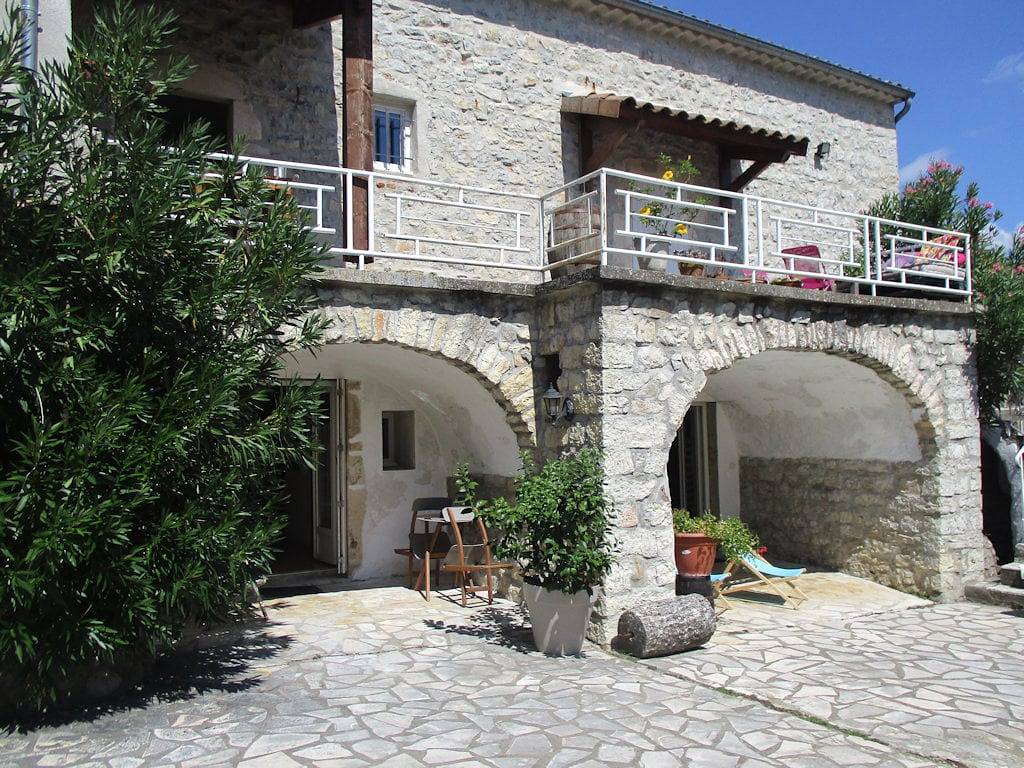 Les Monteils - Chambre Coquelicot in Grospierres, Ardèche