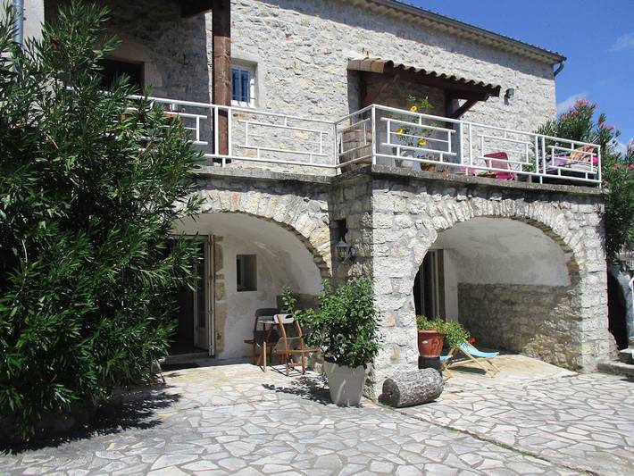 Location de vacances pour 2 personnes, avec jardin en Ardèche - 3