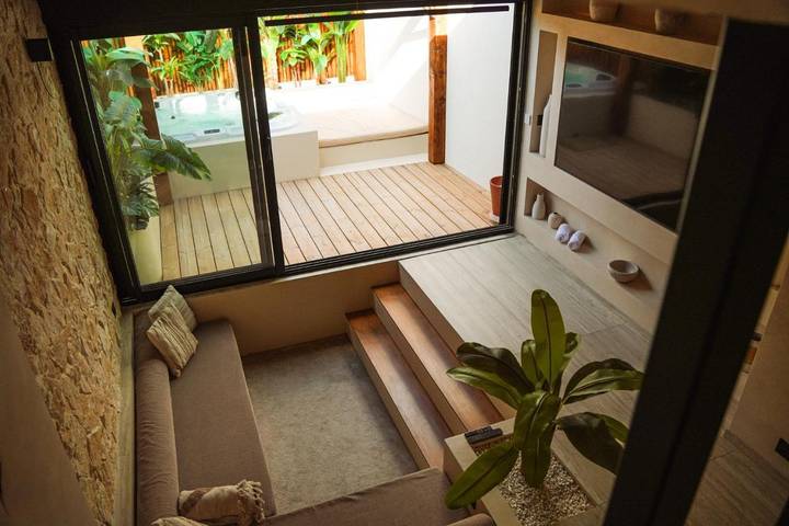 Location de vacances pour 3 personnes, avec jardin ainsi que terrasse et jacuzzi dans Roissy-en-Brie - 4