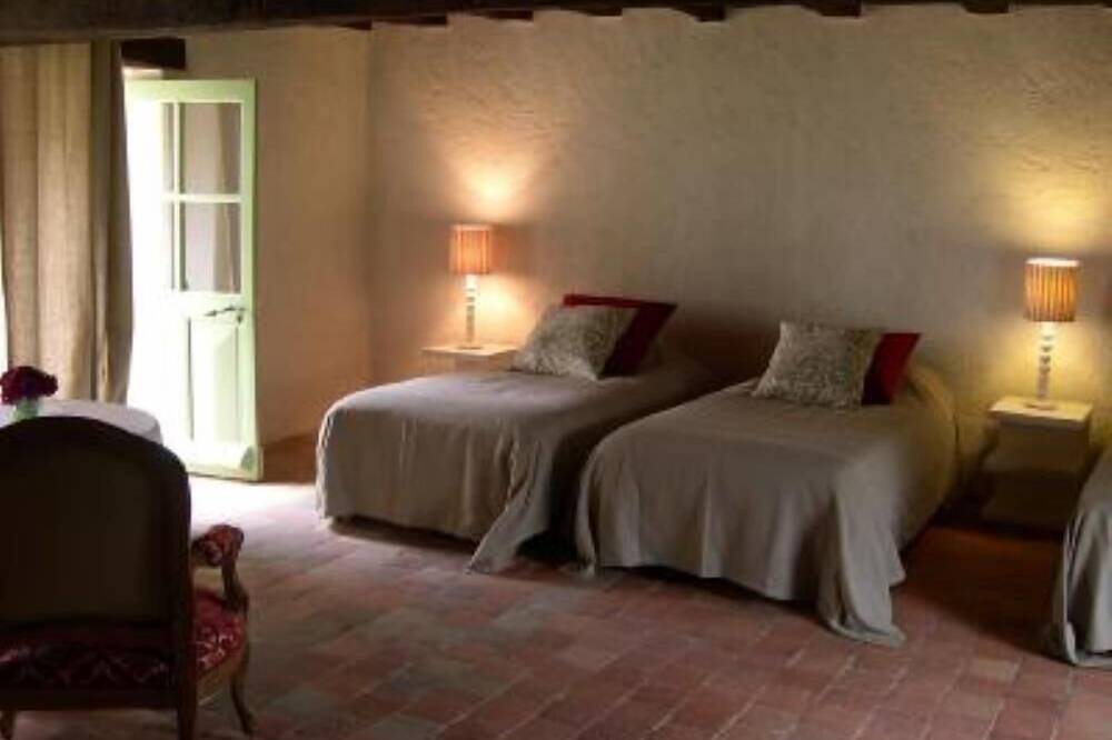 Casa / villa / chalet - Menetou Couture in Menetou-Couture, Saint-Amand-Montrond