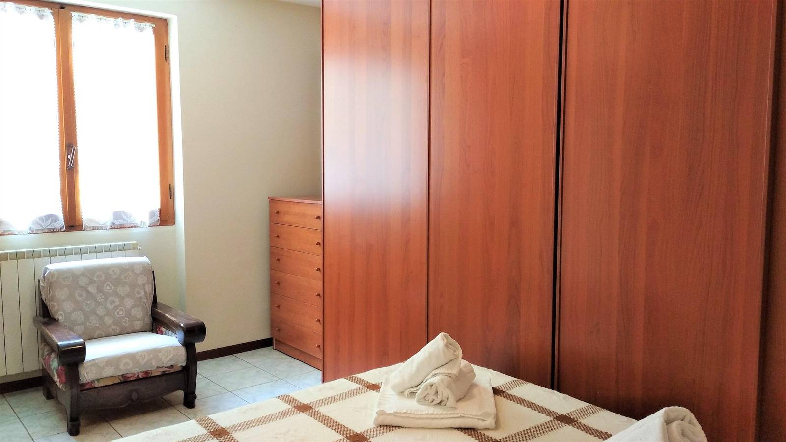 Appartement entier, Appartement de vacances pour 4 personnes avec balcon in Baveno, Comune di Baveno